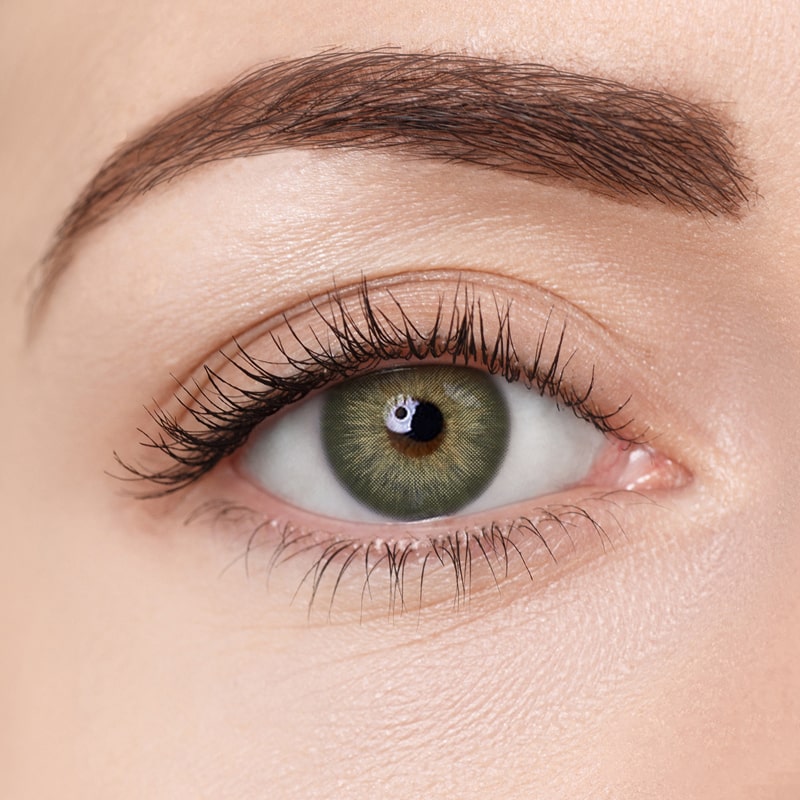Stunning Green Colored Contact Lens
